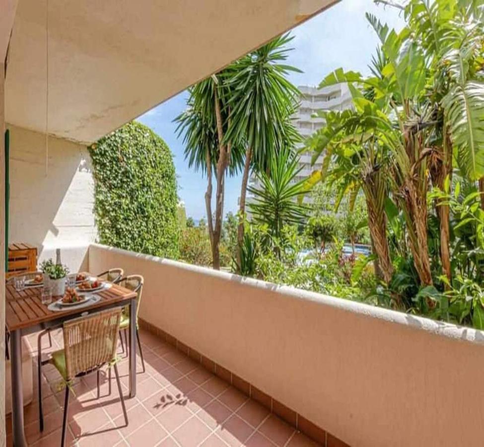 797 Holiday Rentals- Precioso piso con vistas al jardin en Benalbeach Benalmádena Exterior foto